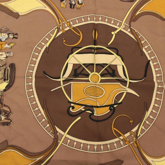 Hermès Paris "Carrossier" Silk Scarf
Designed by Philippe Ledoux - Picture 5 of 11